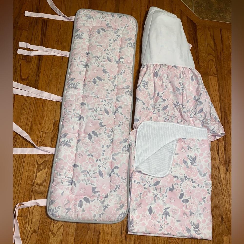 NEW- Carousel Designs Crib Bedding Set